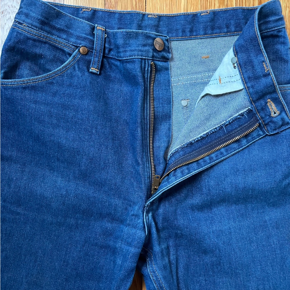 Vintage Wrangler Denim, Deadstock, Dark Wash Indigo, style 82612, 32 Long - Picture 9 of 9